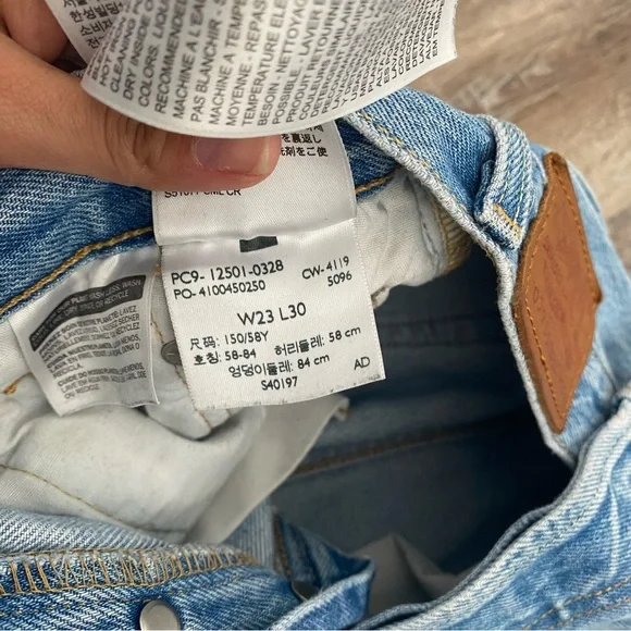 501 Original Levi’s Jeans - Picture 11 of 15